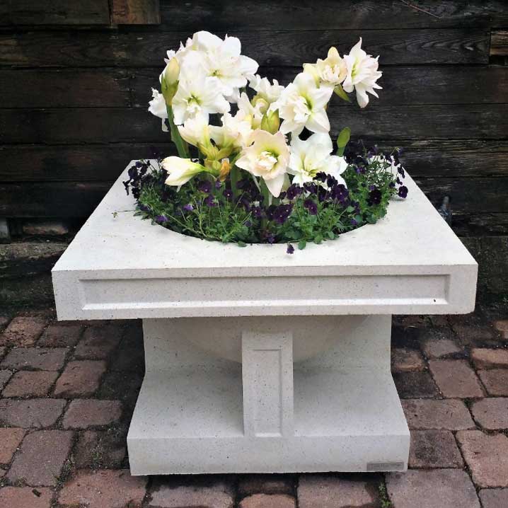 Frank Lloyd Wright - Oak Park Studio Vase - Outdoor Fire and Patio