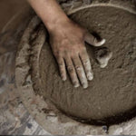 Load image into Gallery viewer, Slick Rock Concrete Fire Bowl 34" Oasis - Outdoor Fire and Patio